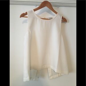 NWOT Madewell White Top with Slit Black